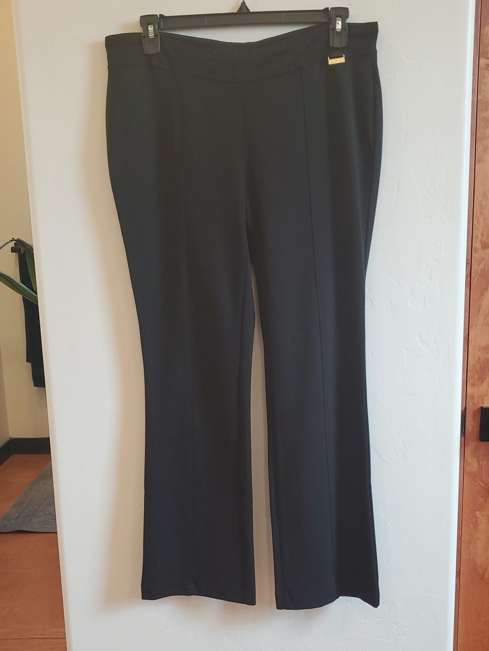Calvin Klein Black Boot Cut Pull-On Stretch Pants